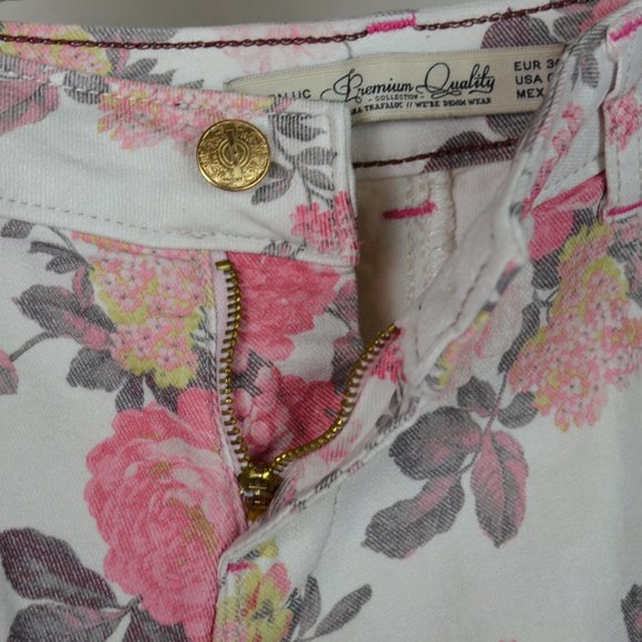 Vintage ZARA High Rise Short cotton blend Feminine,bike core - Picture 2 of 9